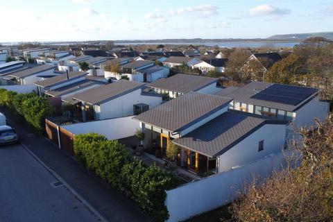 2 bedroom detached bungalow for sale, Yelland, Barnstaple