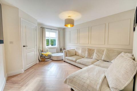 3 bedroom semi-detached house for sale, Bishops Park Road, Gateshead