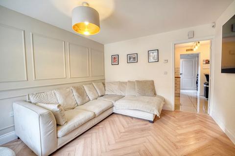 3 bedroom semi-detached house for sale, Bishops Park Road, Gateshead