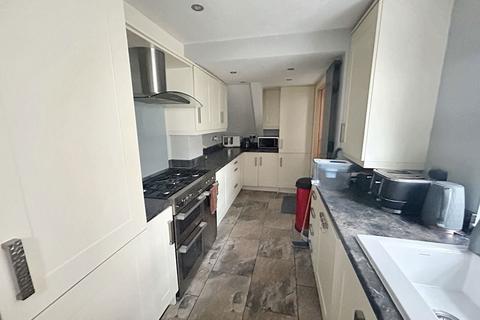 4 bedroom terraced house to rent, Newcastle upon Tyne NE15