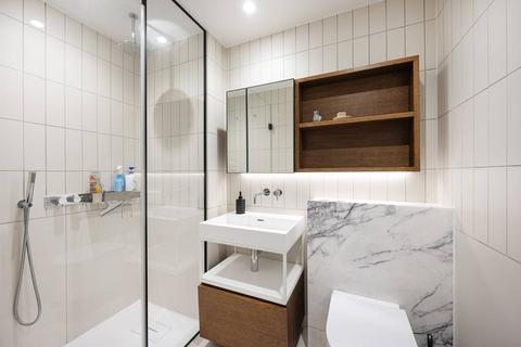 2 bedroom flat for sale, Bartholomew close, Barbican, LONDON, EC1A
