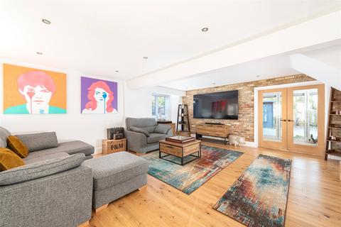 undefined, Ampthill Road, Silsoe, Bedfordshire, MK45