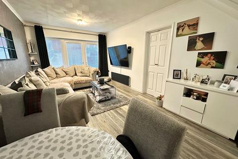 3 bedroom terraced house for sale, Brampton Walk, Northampton NN3
