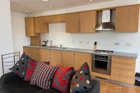 Studio to rent, Castle Street, Swansea SA1