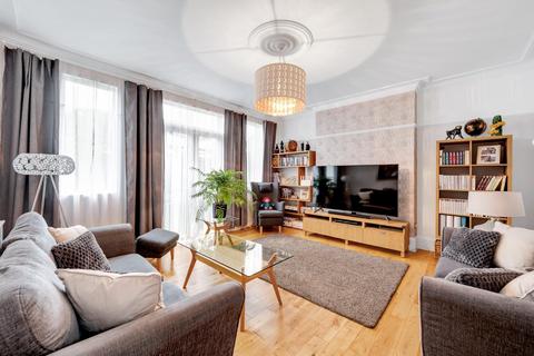 undefined, Kingsbridge Avenue, W3