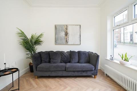 3 bedroom terraced house for sale, Woodseats Road, Sheffield S8