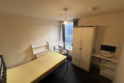 1 bedroom in a house share to rent, Aqueduct Street Preston PR1 7JP