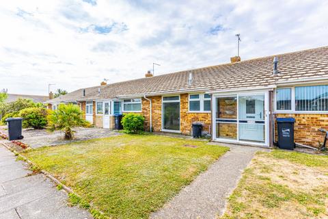 2 bedroom bungalow for sale, Pluckley Gardens, Margate, CT9