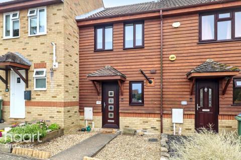 2 bedroom terraced house for sale, Anne Boleyn Close, Eastchurch