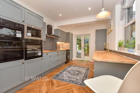 3 bedroom end of terrace house for sale, St. Patrick's Road, Deal CT14