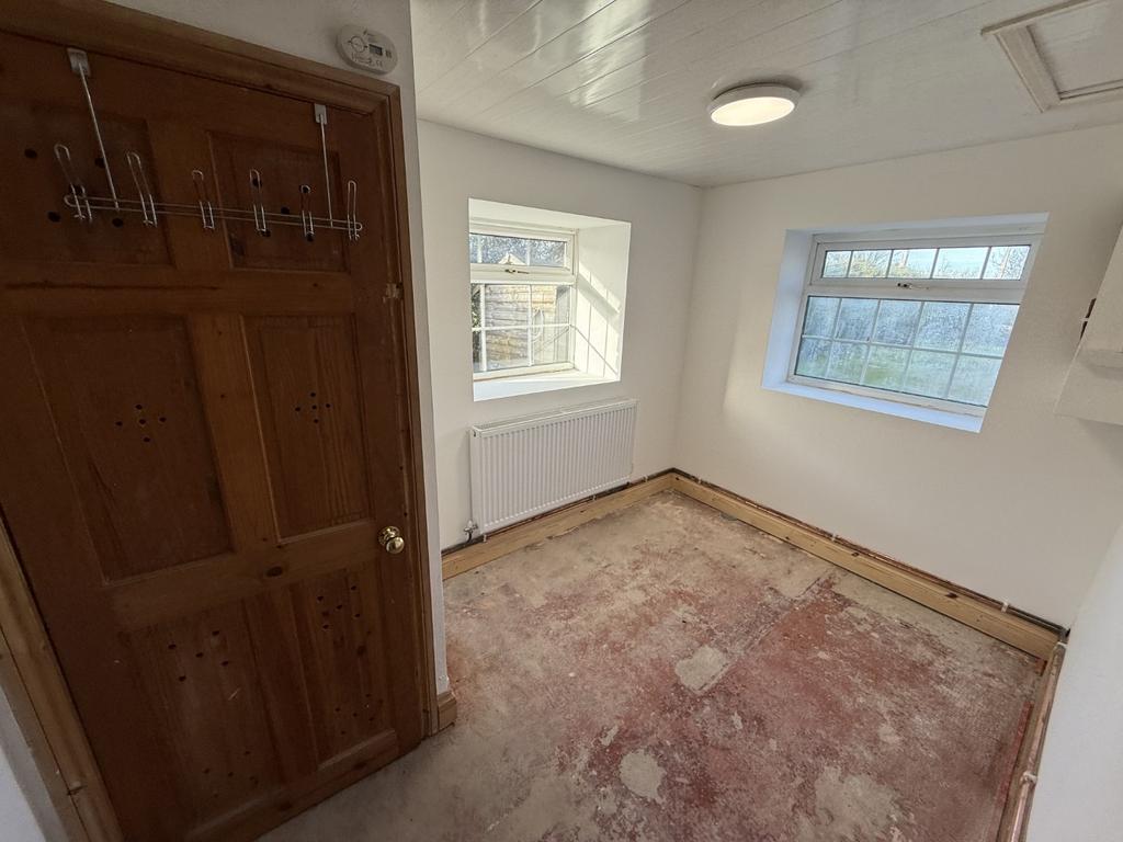 Side Study or Downstairs 5th Bedroom
