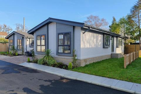 undefined, Wellington Road, Sandhurst