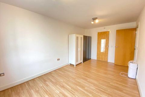 2 bedroom apartment to rent, Mercury House, Heathcroft, Ealing