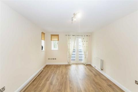 undefined, High Street, Teddington TW11