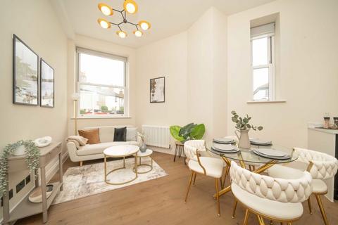 undefined, Park Road, Kingston Upon Thames KT1
