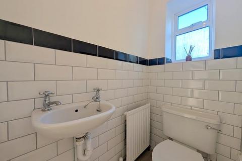undefined, Sunbury Way, Hanworth, Feltham, TW13