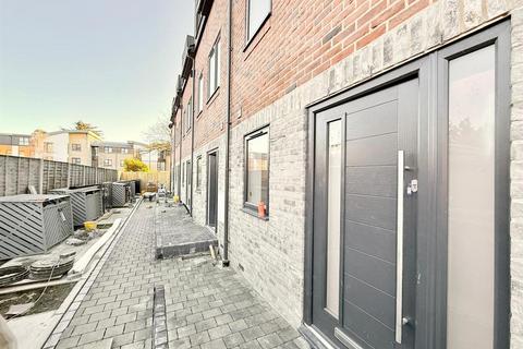 undefined, Princes Road, Ferndown