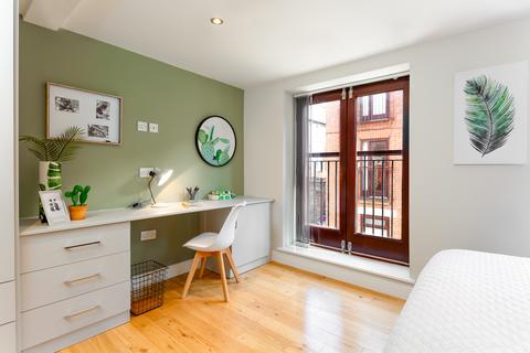 undefined, Markden Mews, L8 1TN,