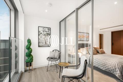 1 bedroom apartment to rent, Landmark Pinnacle, Marsh Wall E14