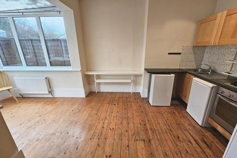 undefined, Hale Lane, Mill Hill, NW7