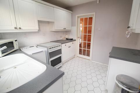 2 bedroom terraced house for sale, Greenbank Crescent, Marple
