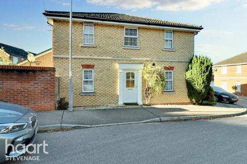 undefined, Quantock Close, Stevenage