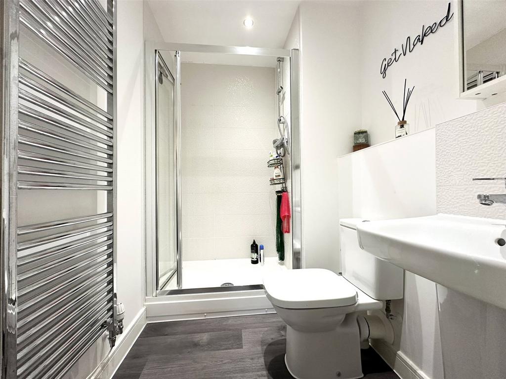 Ensuite