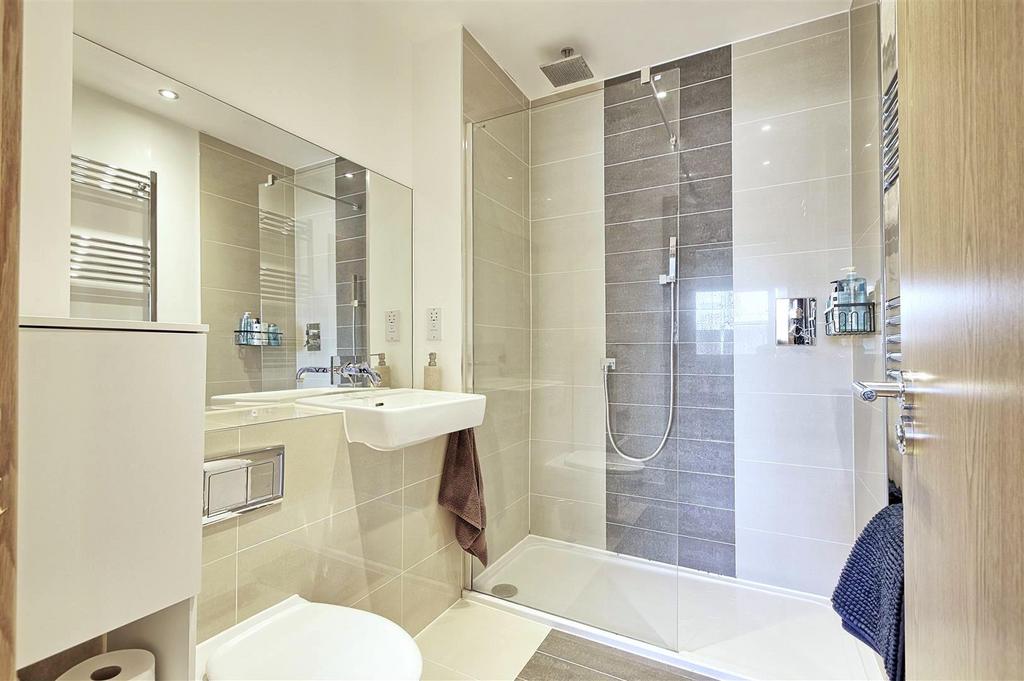 Ensuite.jpg