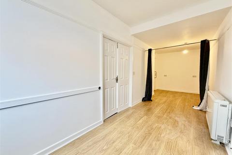 undefined, Groundwell Road, Swindon