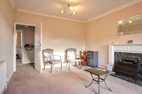 2 bedroom detached bungalow for sale, Driffield Close, Cottingham