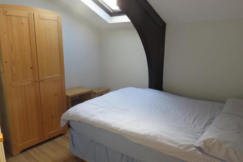 undefined, 2 Ashwell Street