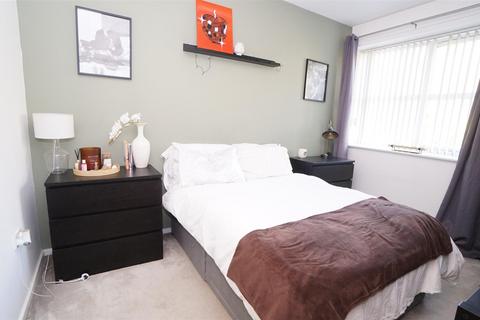 undefined, Brackendale, Thackley, Bradford