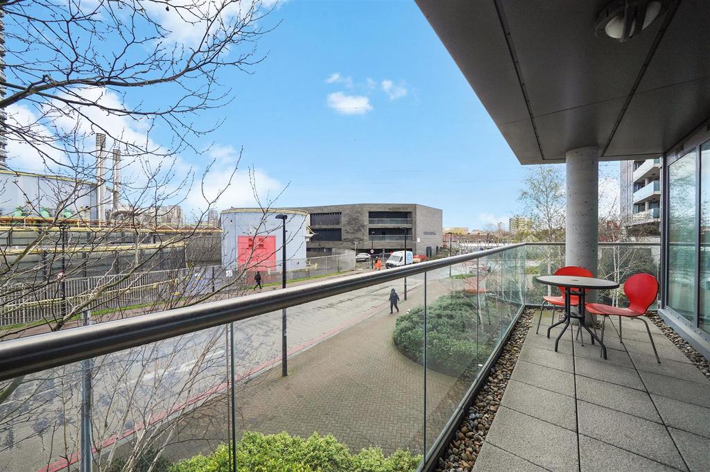 Flat 8, Alaska Apartments - 1qn0 JXlj2b8 Abm Jy CA6 N.j