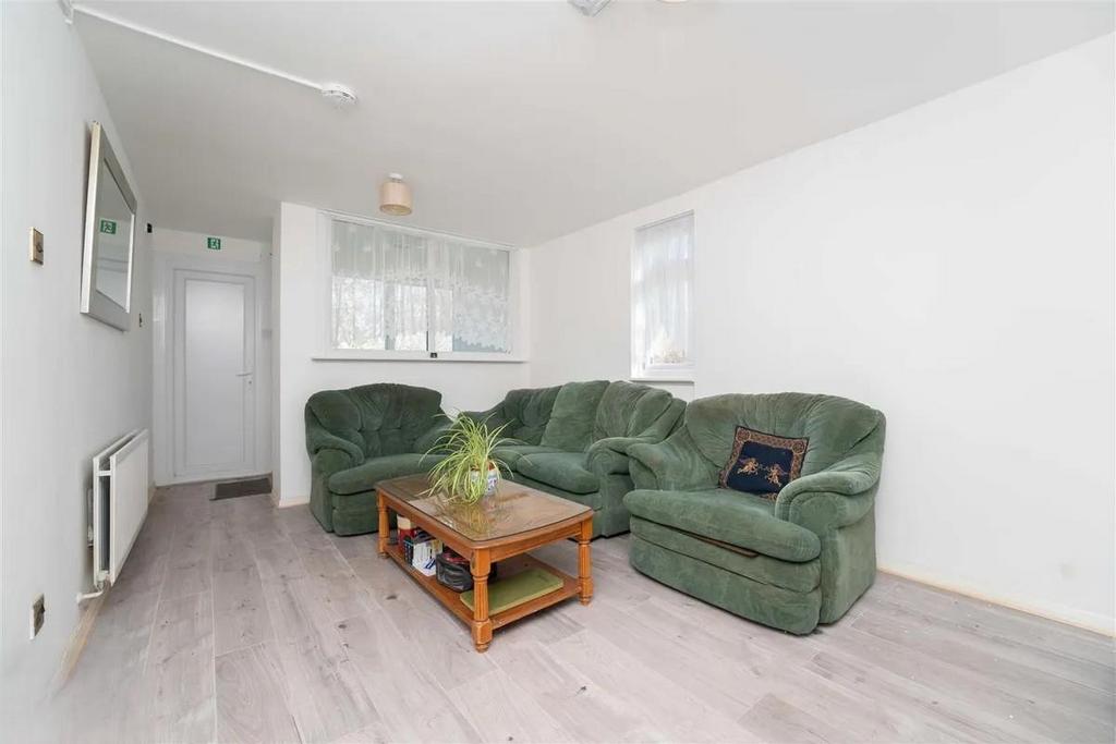 Living room.jpg