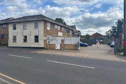 undefined, Gore Road, Burnham SL1