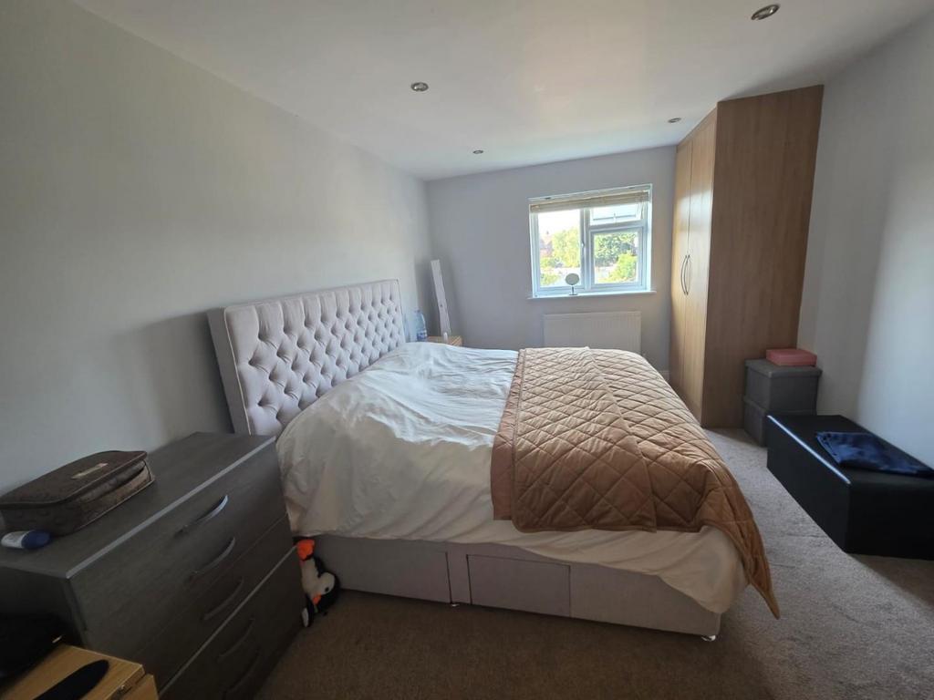 Bedroom.jpg