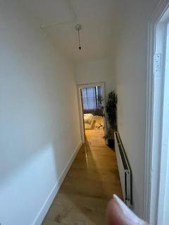 2 bedroom property to rent, Churchmead Road, London NW10
