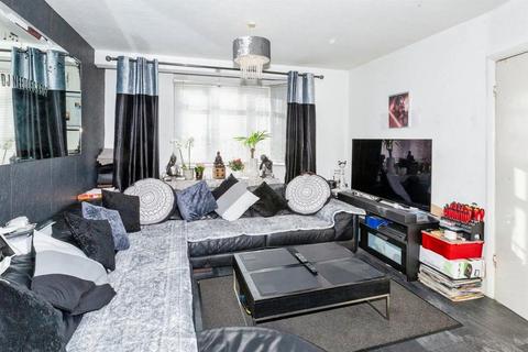undefined, Waye Avenue, Hounslow TW5