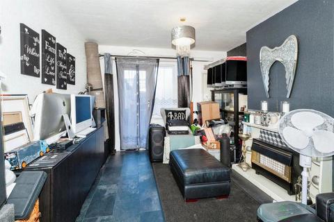 undefined, Waye Avenue, Hounslow TW5