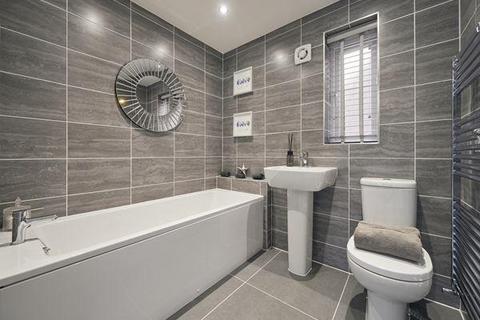 undefined, Linkfield Road, Isleworth TW7
