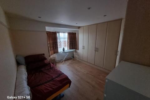 undefined, Kingsley Road, Harrow HA2