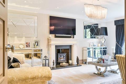 undefined, Woodcote Park Avenue, Purley