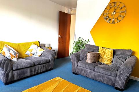 2 bedroom flat to rent, Harrow, London HA1