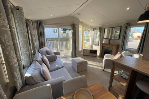 2 bedroom lodge for sale, Cheriton Bishop Devon