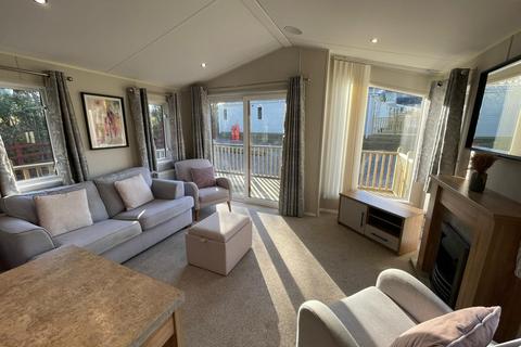 2 bedroom lodge for sale, Cheriton Bishop Devon