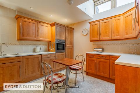 undefined, Sienna Court, Chadderton, Oldham, Greater Manchester, OL9