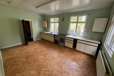 undefined, Alltyblacca, Llanybydder, SA40
