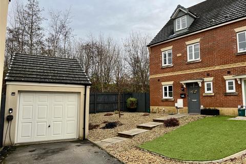 4 bedroom semi-detached house for sale, Ffordd Y Glowyr, Betws, Ammanford