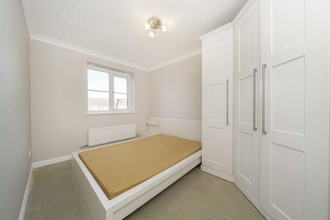 undefined, Grove Crescent, Feltham TW13
