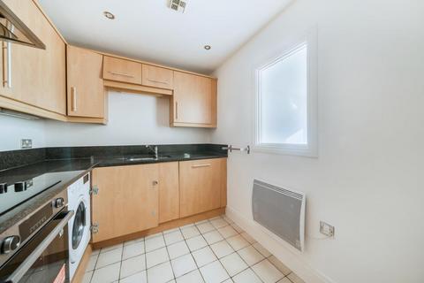 undefined, Holland Gardens,  Brentford,  TW8